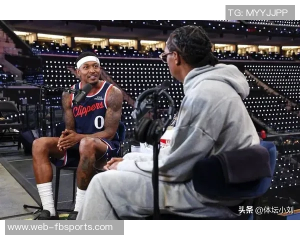 卢表示比尔今日缺席对抗训练仅进行投篮练习状态仍需观察 卢表示比尔今日缺席对抗训练仅进行投篮练习状态仍需观察