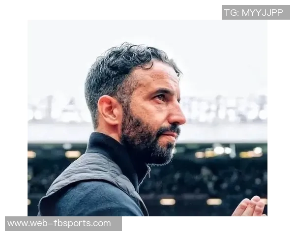 记者评论拉爵对阿莫林的三年承诺荒谬昨年九月无人支持滕帅下课 记者评论拉爵对阿莫林的三年承诺荒谬昨年九月无人支持滕帅下课