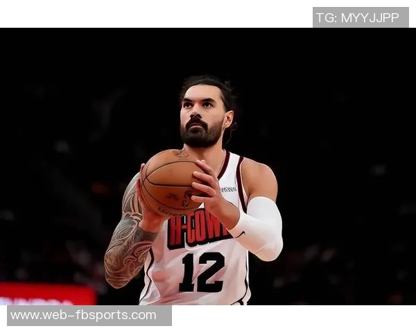 火箭双塔战术显威亚当斯短时间内贡献正负值20的精彩表现 火箭双塔战术显威亚当斯短时间内贡献正负值20的精彩表现