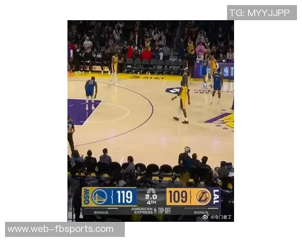 科尔确认巴特勒和库明加将参加下周训练有望在揭幕战对湖人出战 科尔确认巴特勒和库明加将参加下周训练有望在揭幕战对湖人出战